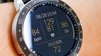 数码产品选购 篇128：华硕 VivoWatch 5健康表：用硬实力说话，你的健康它来守护