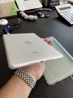 我愿称它为最老的iPad mini