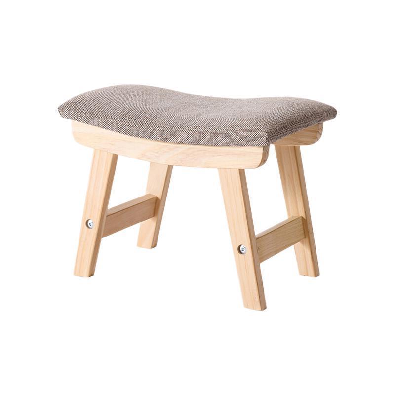 造型传统用处多，你喜欢哪种可爱的有用的木头小板凳呢？