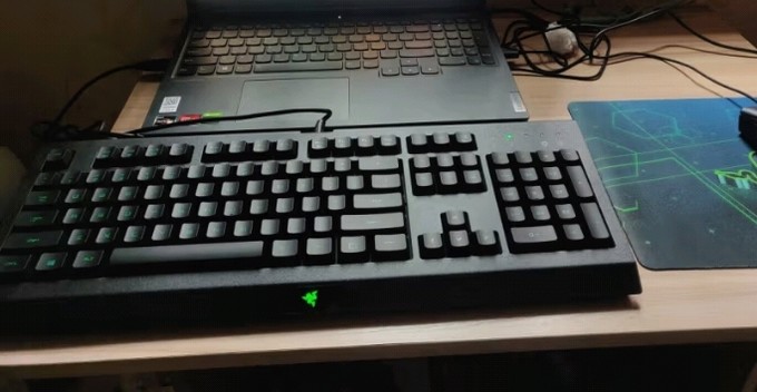 雷蛇键盘
