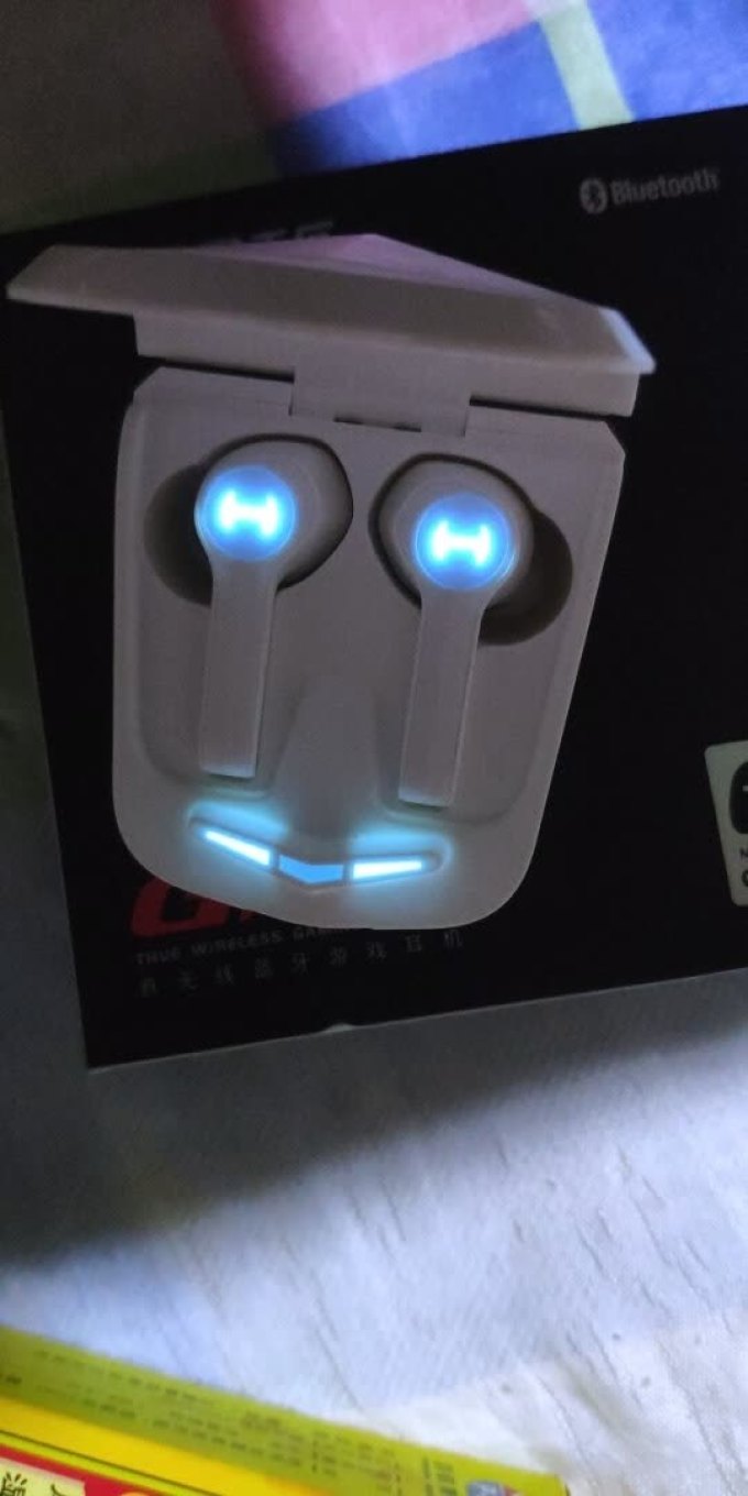 漫步者蓝牙耳机