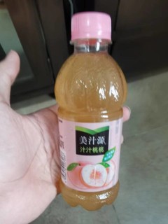 好喝的美汁源汁汁桃桃