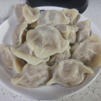 中秋传统美食大饺子。