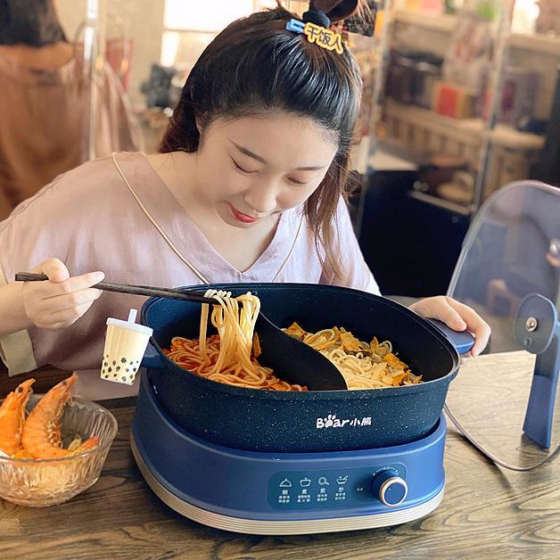 天啊！只需9分钟实现宅家海底捞自由！一篇超详细的电火锅选购攻略（附食谱）