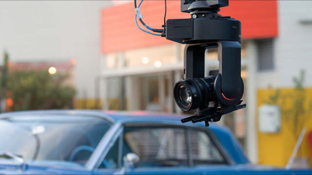 索尼发布 ILME-FR7 电影摄影机，可换镜头、全画幅、遥控云台