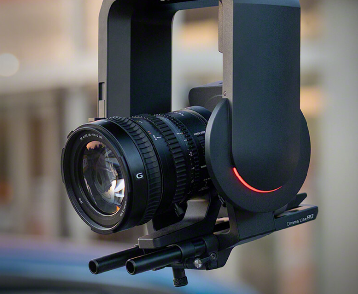 索尼发布 ILME-FR7 电影摄影机，可换镜头、全画幅、遥控云台