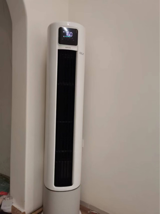 华凌立柜式空调怎么样 空调很美,师傅安装很专业,棒棒..._什么值得买