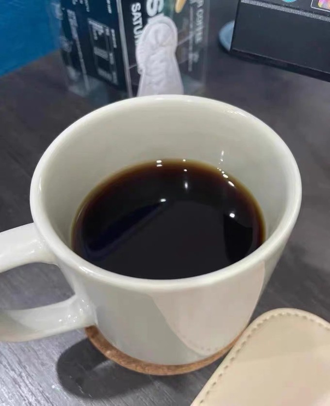 食之府咖啡怎么样 苦,但纯纯的黑咖啡