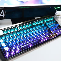 超逸酷玩 篇357：黑晶透光三模开源的米物客制化机械键盘BlackIO 98