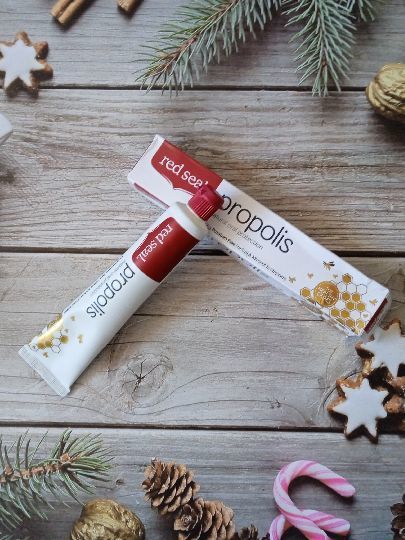 牙齿和口腔两个问题一个对策-红印蜂胶牙膏