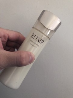 ELIXIR 好用的保湿补水乳液