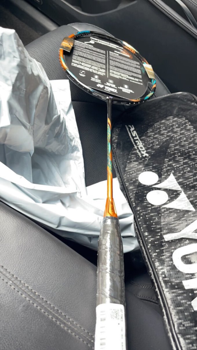 尤尼克斯羽毛球拍