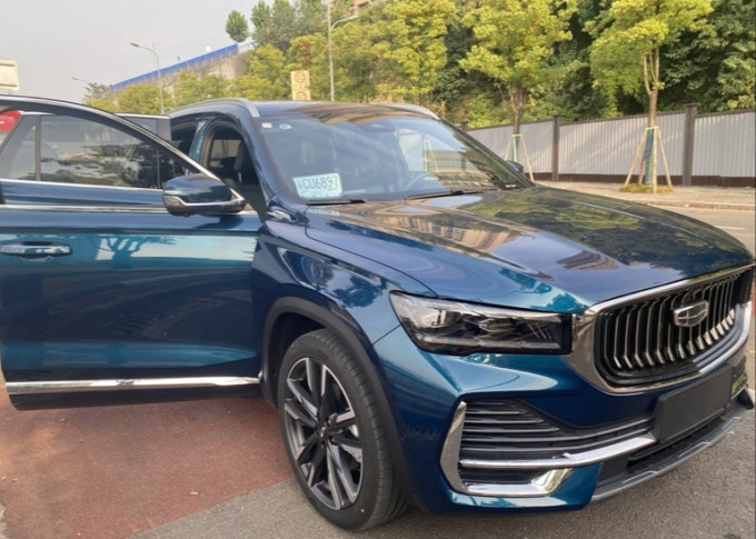 吉利汽车紧凑型suv
