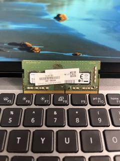 三星DDR4内存条