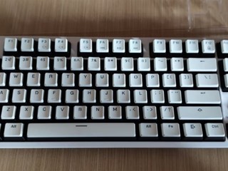 黑峡谷机械键盘