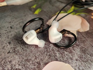 好价高音质  入门 HIFI有线 耳机