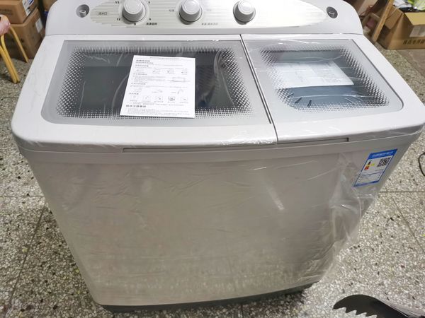 老式双桶洗衣机就是比全自动洗衣机有劲