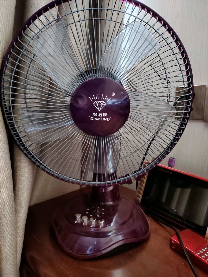 钻石牌台扇怎么样 适合长辈用电风扇安利_什么值得买