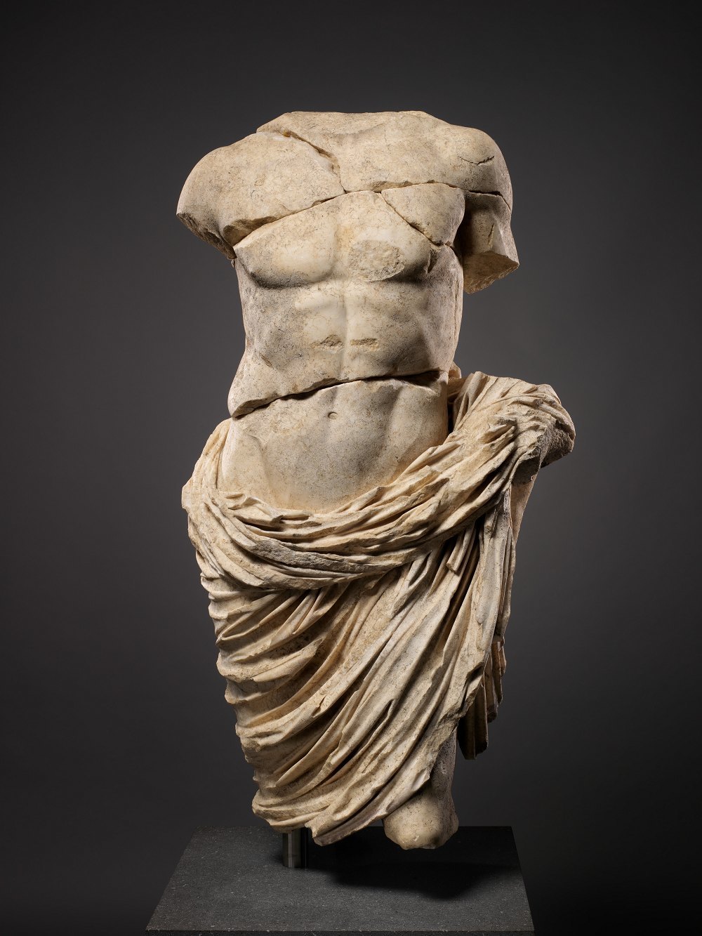 古希腊雕塑竟然不是高贵的白色?五颜六色颠覆你的认知