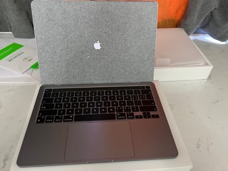 Apple MacBook Pro