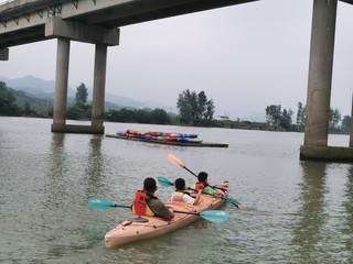 浆板值得尝试！划水的快乐，一辈子都可以有