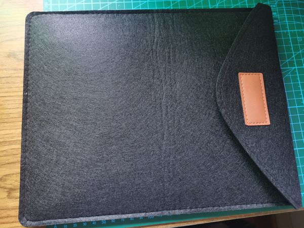 买了个毛毡袋保护我的pad