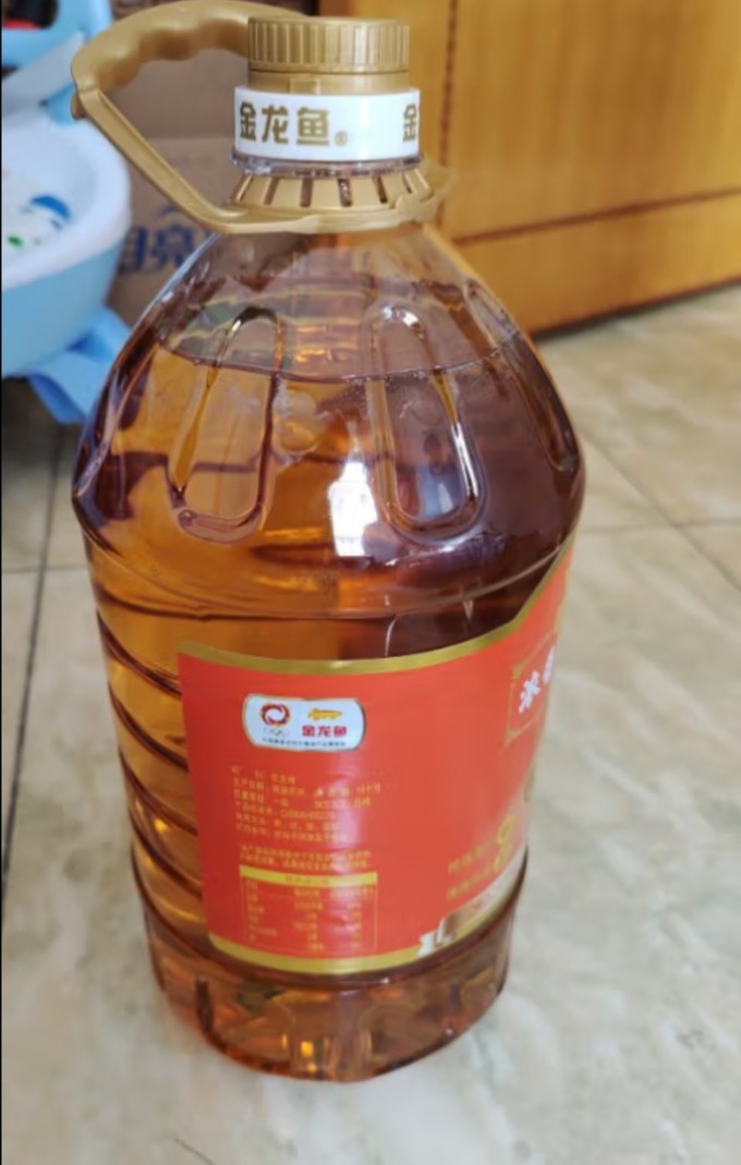 金龙鱼压榨 浓香花生油5l