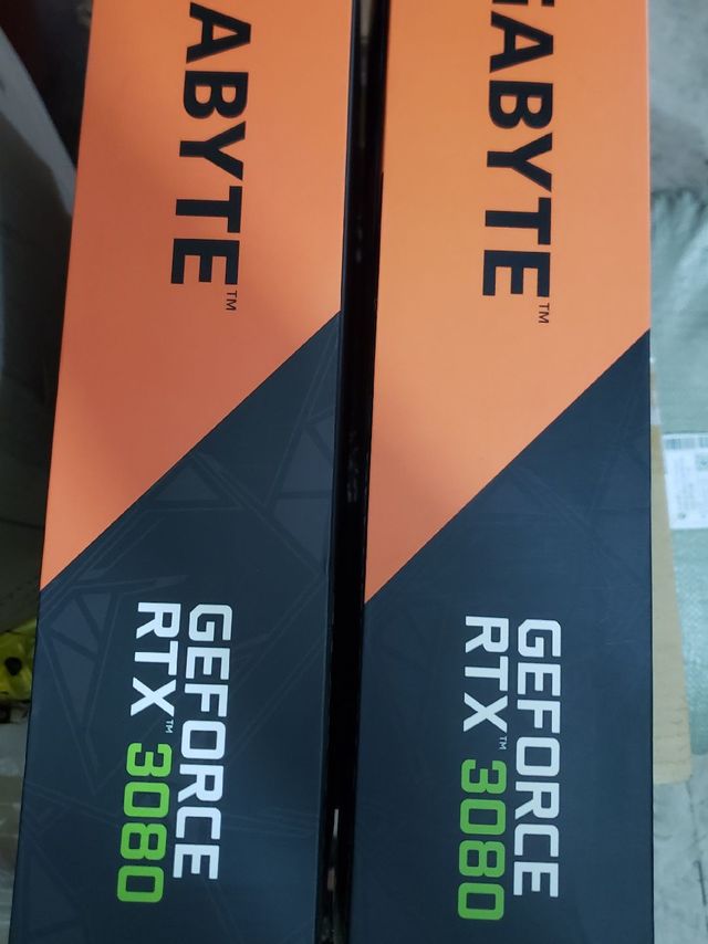 ​1800元买了两张3080，显卡真的蹦盘了吗？