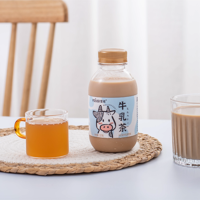「新」试用 | 新品牌体验之「斐素」草莓茉莉牛乳茶