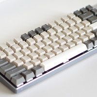 数码周边 篇十四：雷柏V700-8A，超高性价比的三模机械键盘