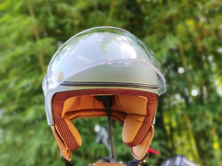 安全骑行新选择Smart4u复古头盔😄