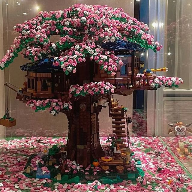 绝美的乐高樱花树屋积木玩具