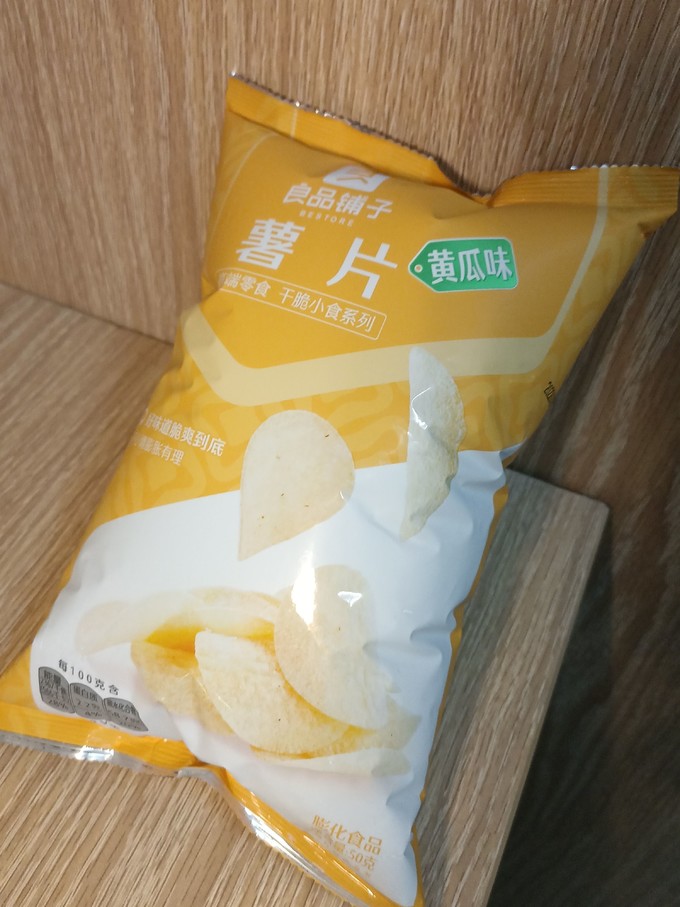 良品铺子膨化食品