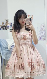 谁不喜欢粉粉嫩嫩的公主裙呢？
