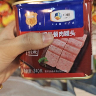 涮火锅必备的午餐肉～