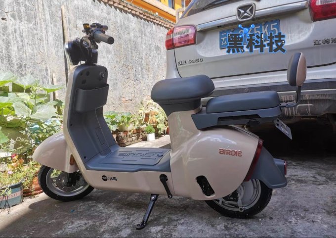 小鸟电动车