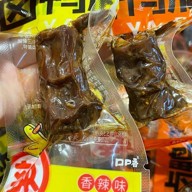 肉质超厚的鸭脖子！！！