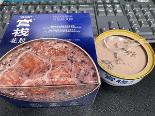 喝一碗即食花胶粥，假装自己是个贵妇人呗