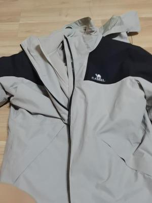 这件明星同款骆驼冲锋衣户外功能性很专业