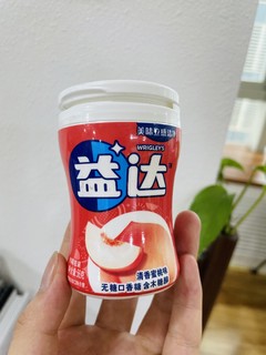 蜜桃味口香糖，清新口气必备