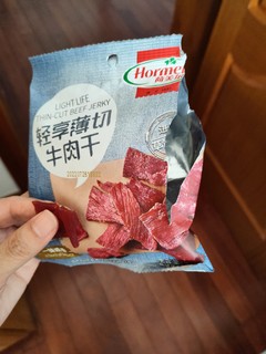 肉食主义零食好物分享荷美尔薄切牛肉干