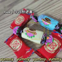 不止小孩子，大孩子也喜欢吃糖🍬