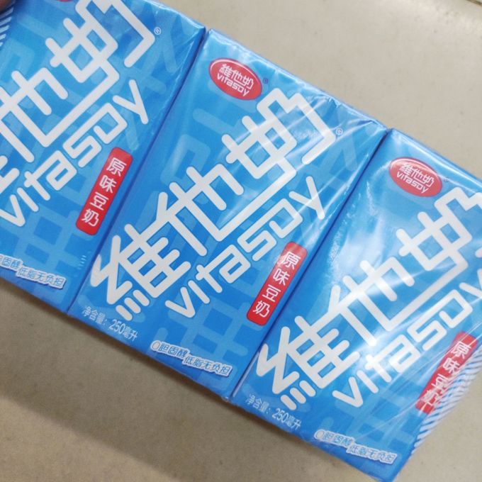 维他奶牛奶