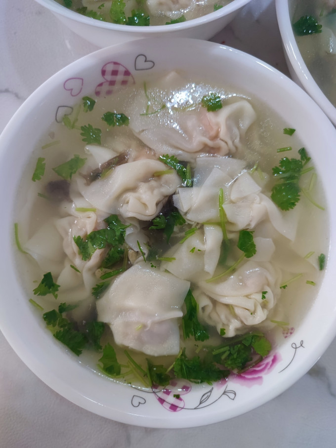 袁记云饺水饺/馄饨怎么样 28一斤的袁记云饺鲜虾蟹仔云吞自己爆料自购