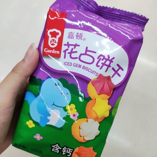 小女孩都喜欢的花占饼干