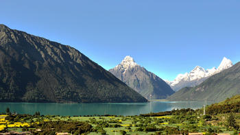 青藏行（8）：高原圣湖和米堆冰川