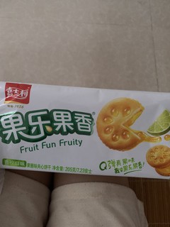 麦乐夹心饼干