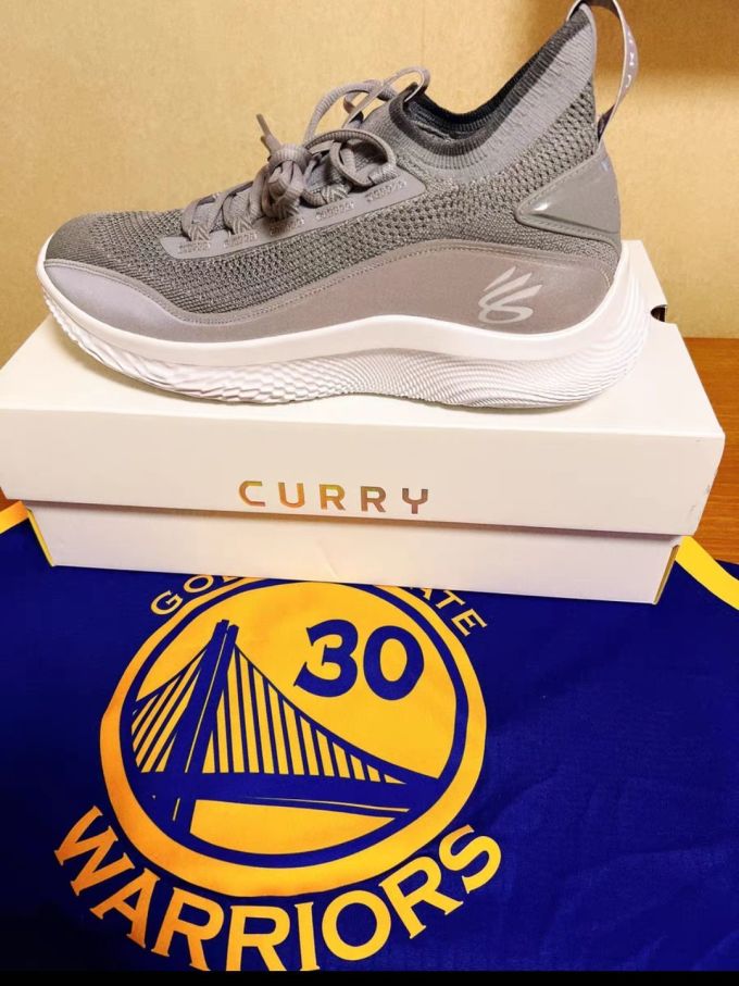 安德玛篮球鞋怎么样 这双库里8酷灰,真的是爱了_什么值得买