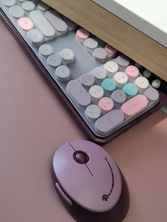 紫色混彩无线键盘