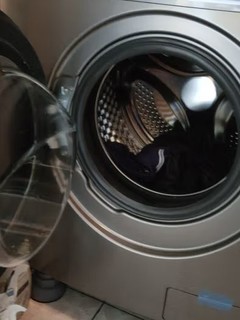 小天鹅  滚筒洗衣机全自动 